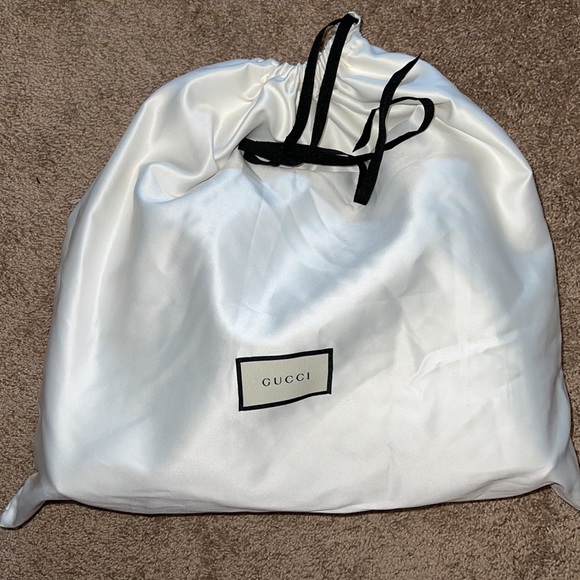 Gucci Tote Bag EUC - Picture 9 of 12